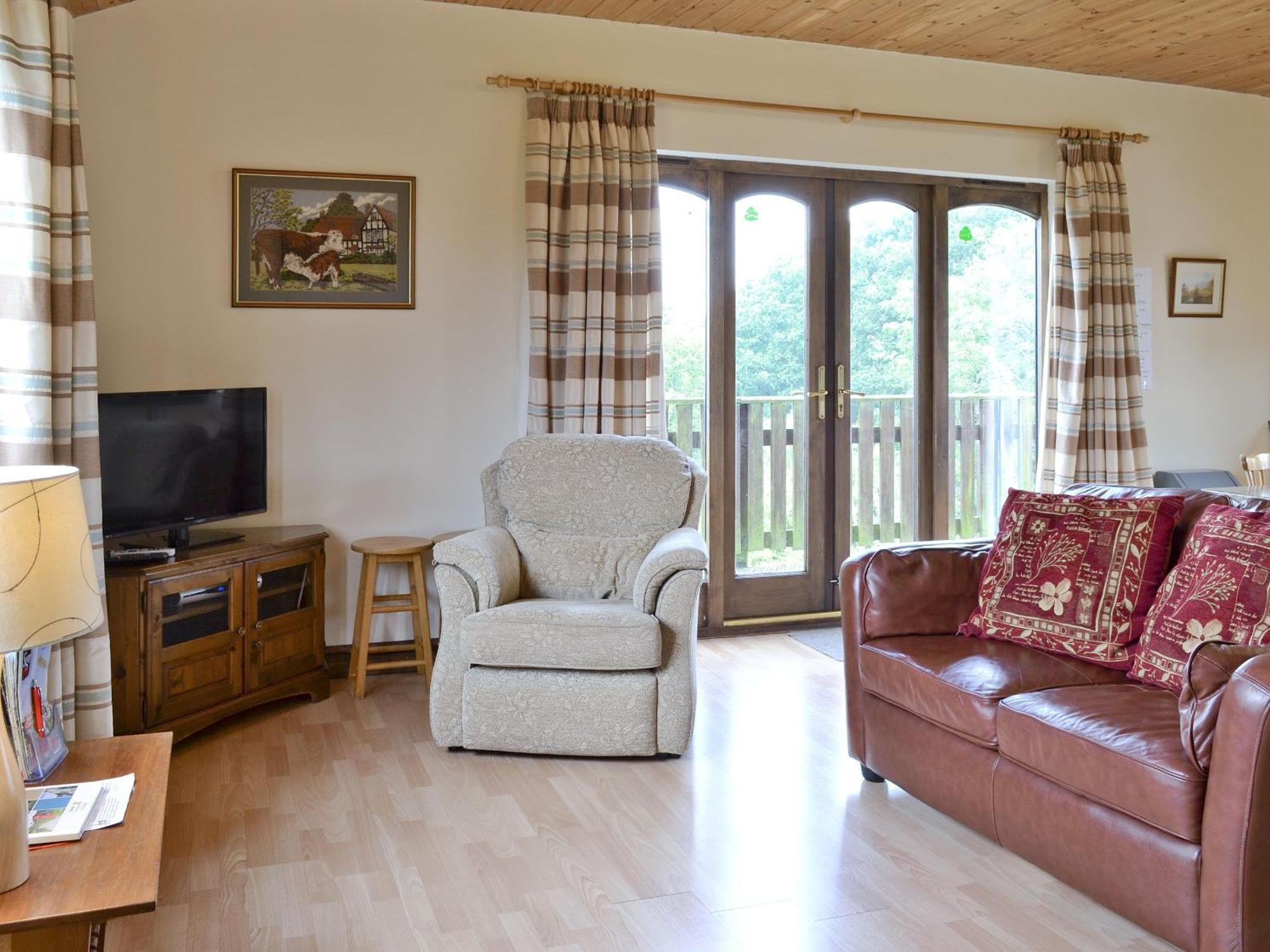 Woodside Lodge Penybont Eksteriør billede