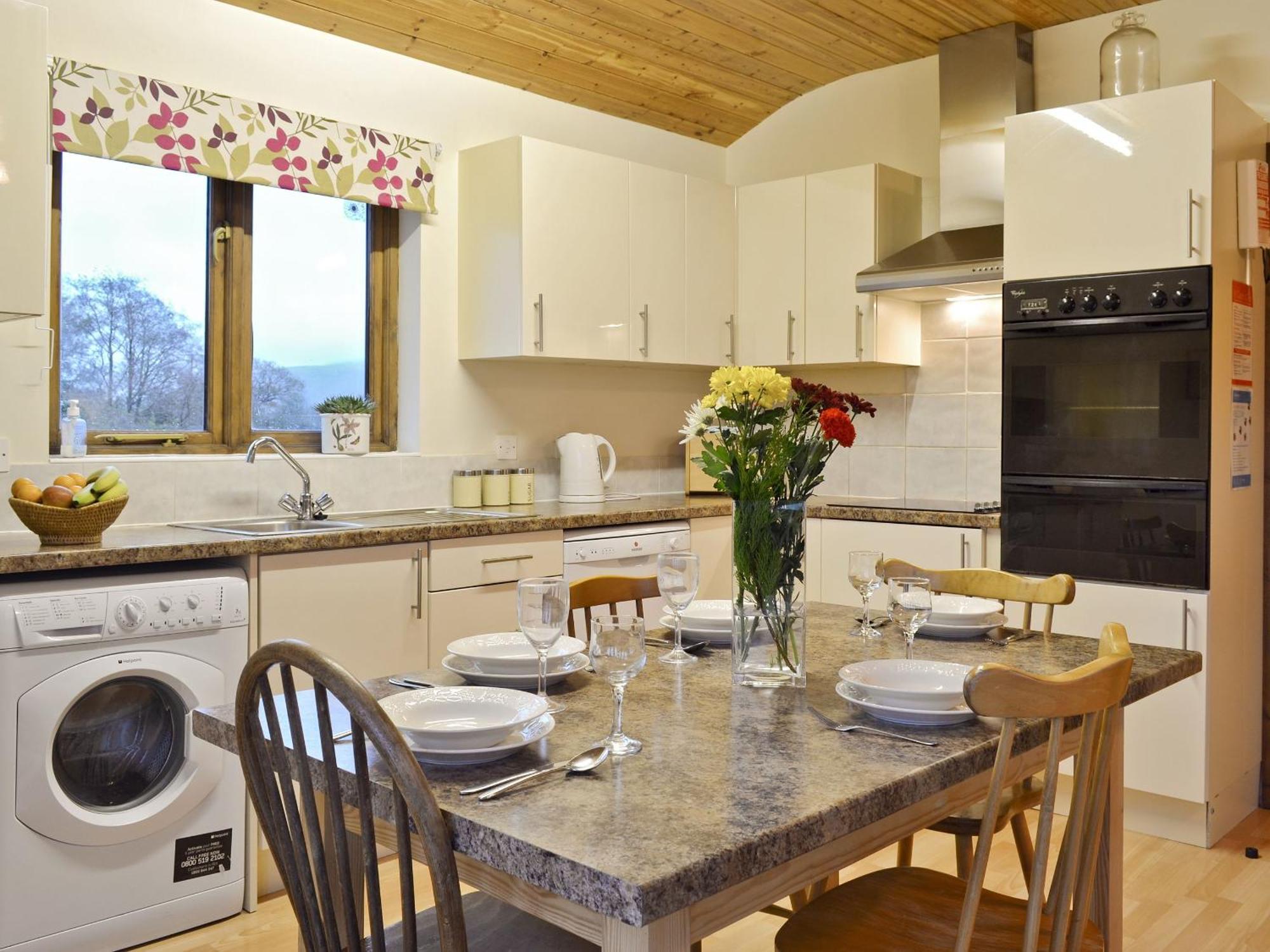 Woodside Lodge Penybont Eksteriør billede